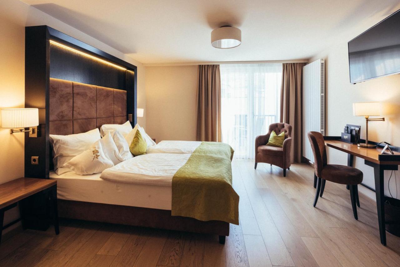 Genusshotel Goldene Rose Silandro Luaran gambar